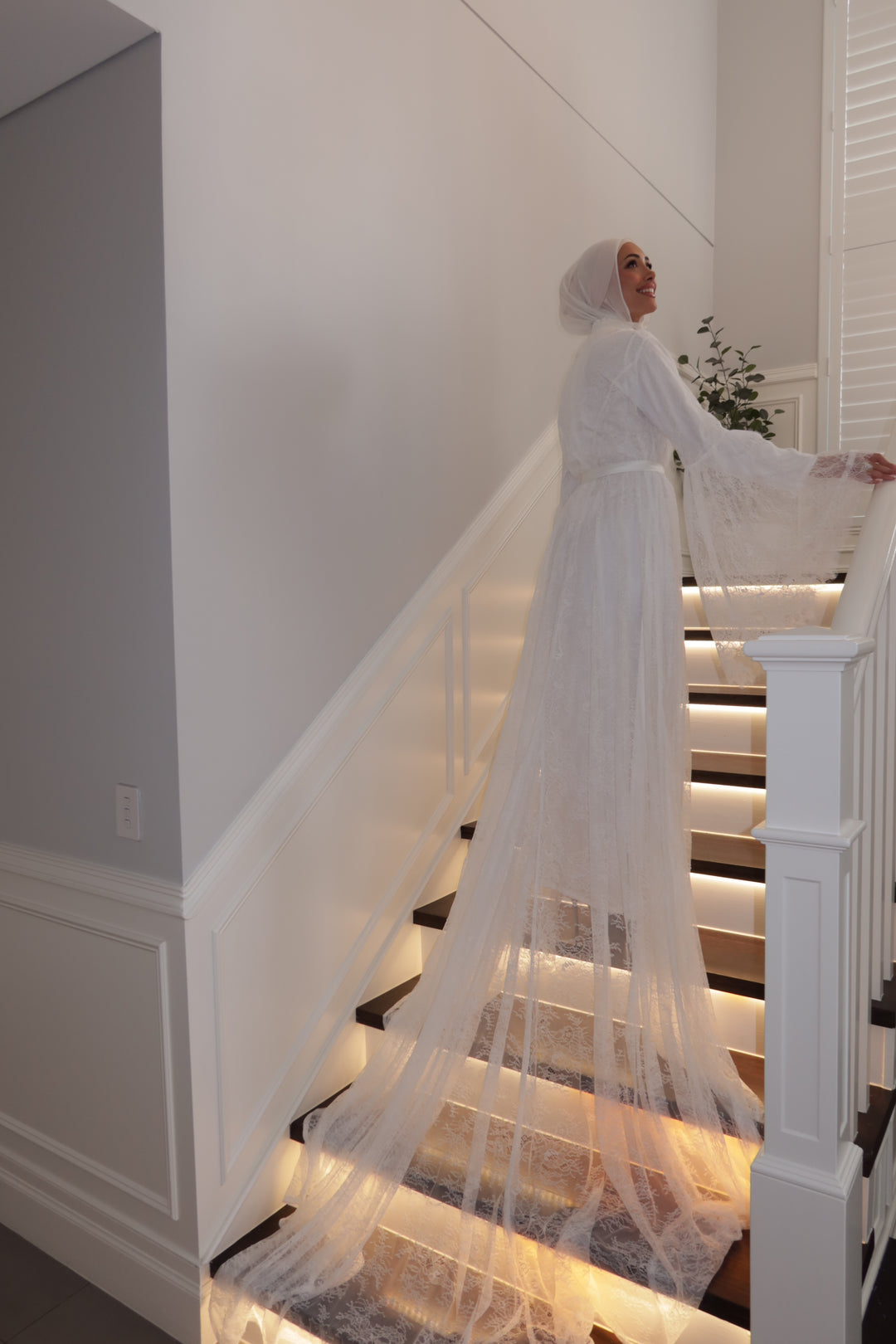 Meadow Long Lace Robe