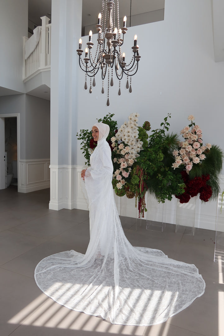 Meadow Long Lace Robe