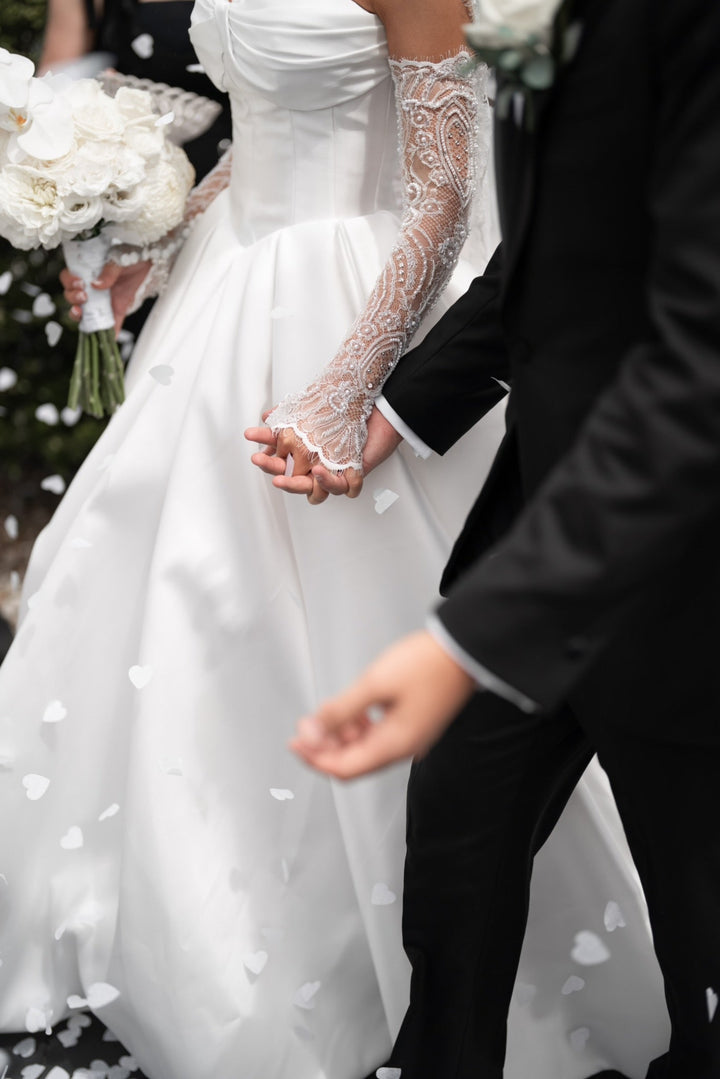 White Biodegradable Confetti