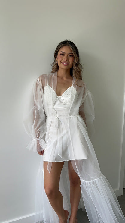 Pleated Sleeves Tulle Bridal Robe